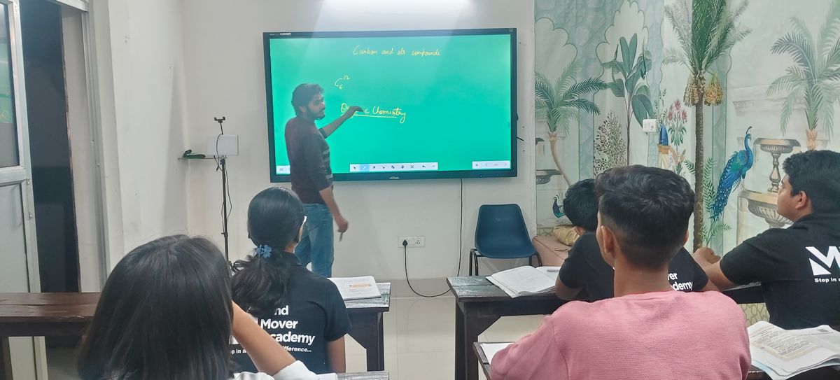 Mind Mover Academy - Coaching Classes in Lucknow, 6th to 12th ,IIT JEE ,NEET 